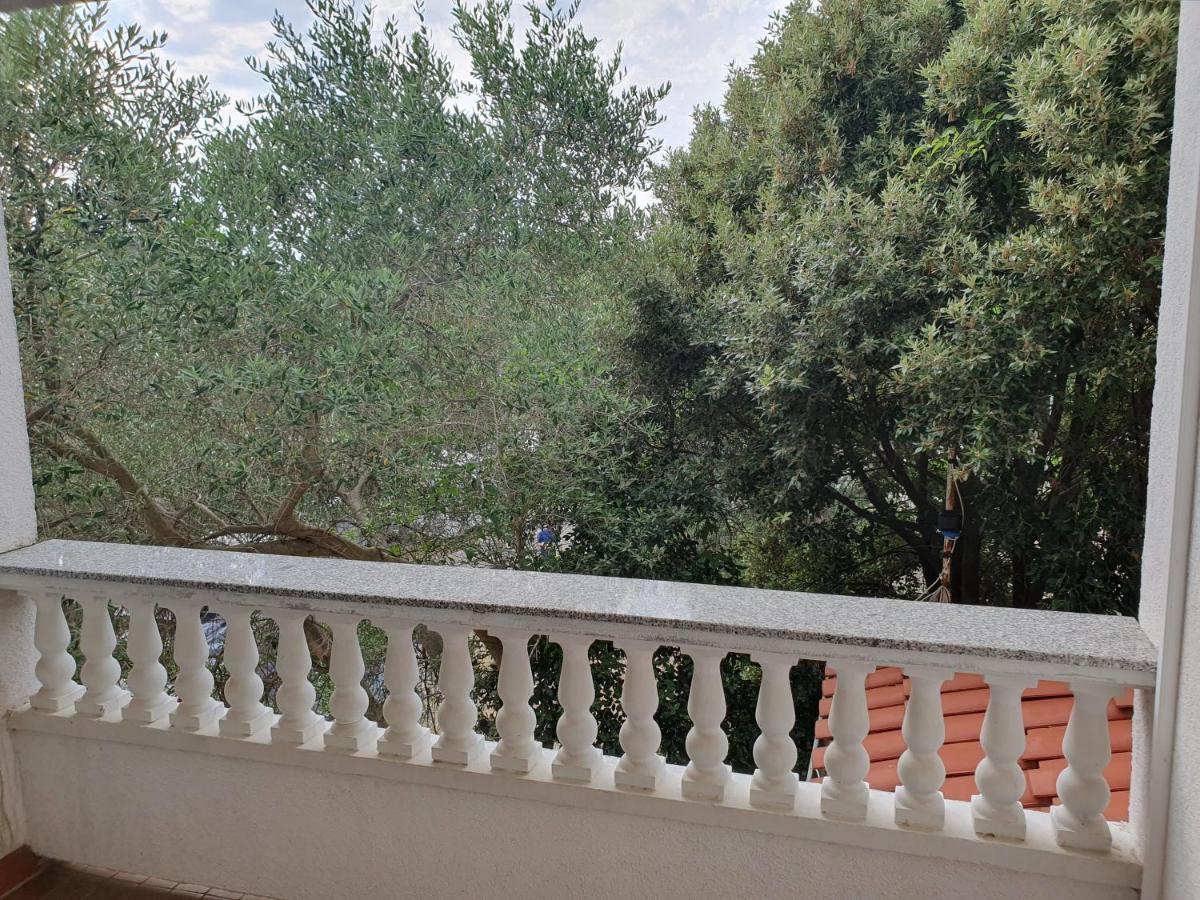 B&B Maestral Rab Раб Екстер'єр фото